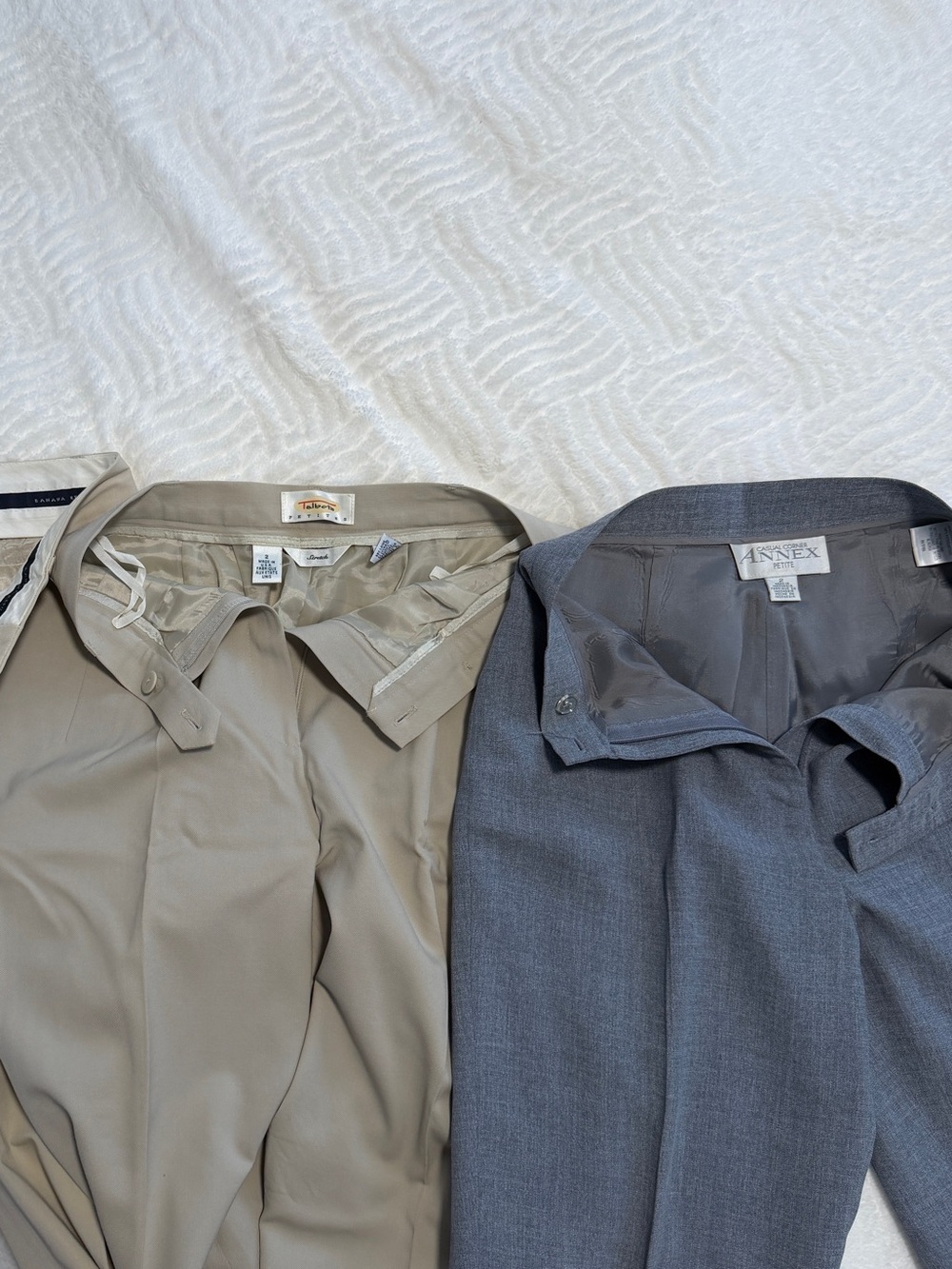 2 pairs! Size 2 Petite - Beige and Charcoal Grey Slim Dress Trousers - Picture 2 of 10